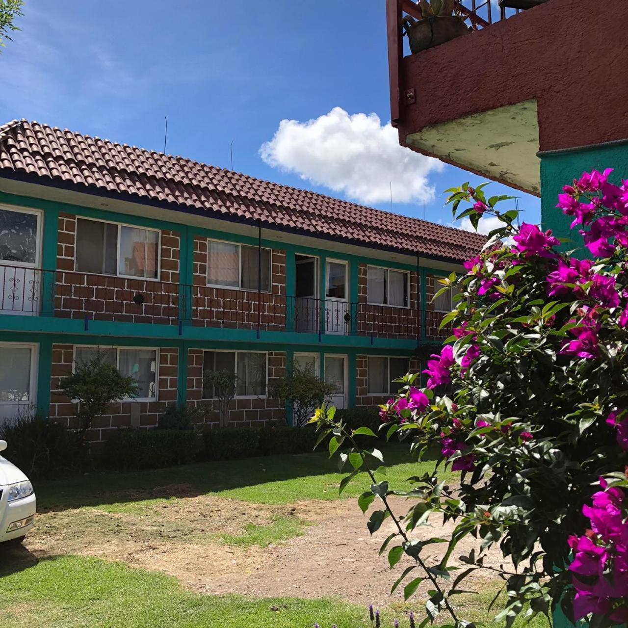 Hotel Las Fumarolas De Don Goyo Cholula Εξωτερικό φωτογραφία